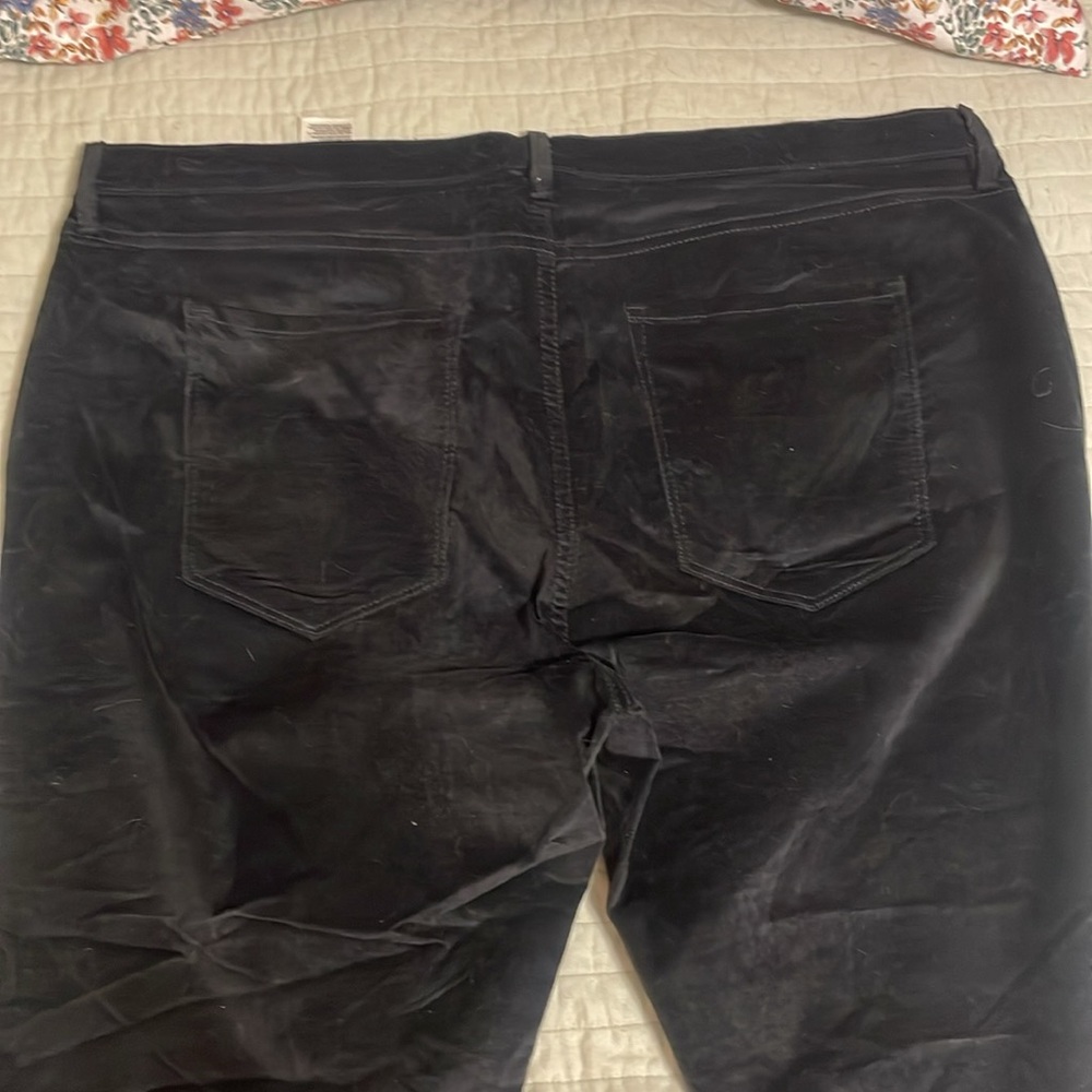 Banana Republic Velvet Jeans - Picture 3 of 6